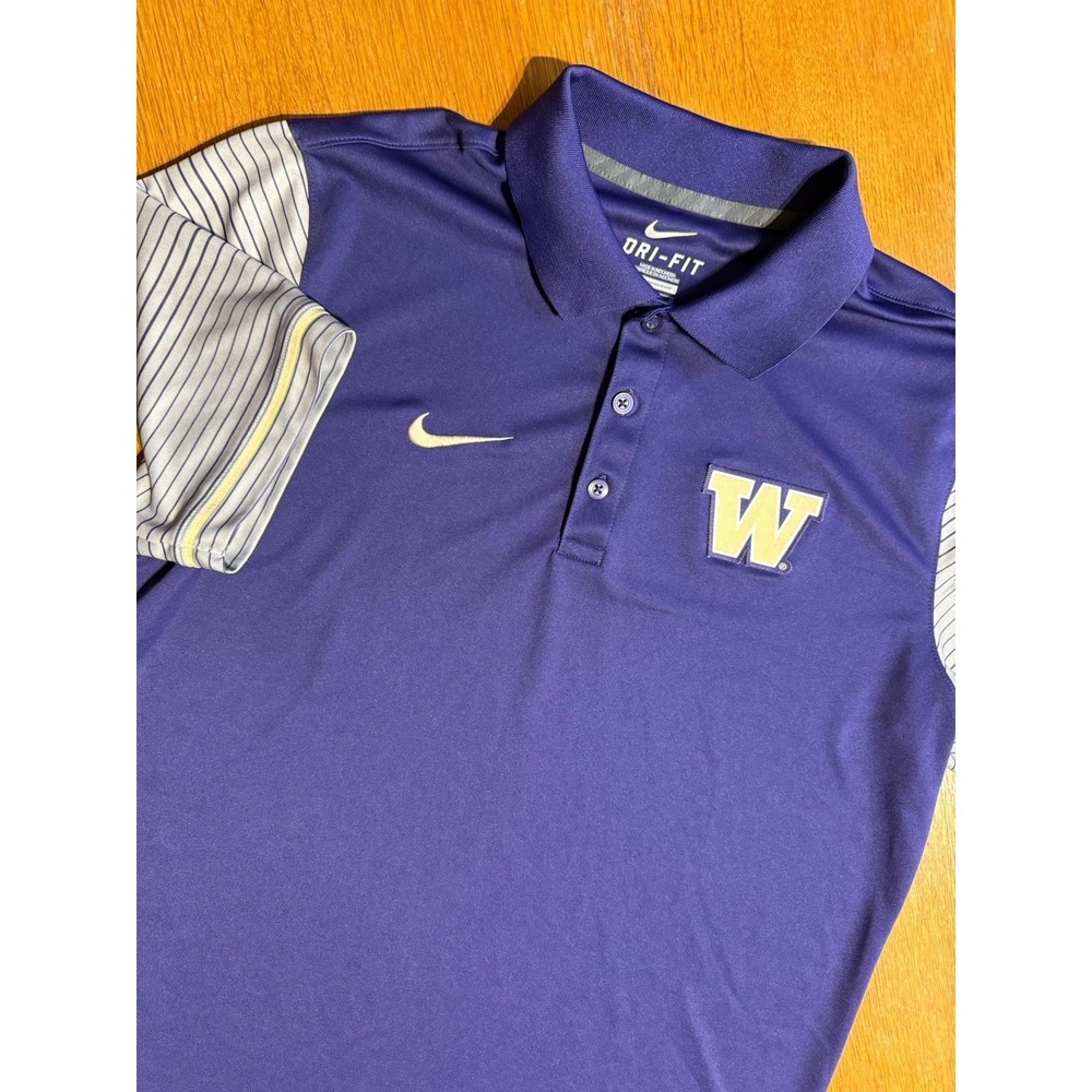 Nike Dri Fit Washington Huskies Polo Men's M Embroidered Logo Performance Golf‎
